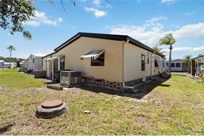 91 N Easter Island Circle, Englewood, FL 34223 - Photo 31