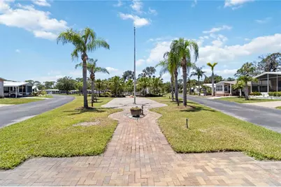 91 N Easter Island Circle, Englewood, FL 34223 - Photo 35