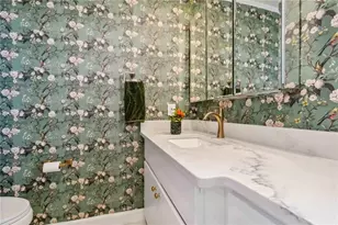 91 N Easter Island Cir, Englewood, FL 34223 - Photo 21