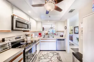 410 Mission Trail E, Venice, FL 34285 - Photo 13