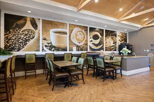 10209 Fiddlewood Dr, Venice, FL 34293 - Photo 47