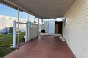 417 Via Veneto, Venice, FL 34285 - Photo 3