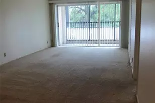 512 W Venice Ave, Venice, FL 34285 - Photo 7