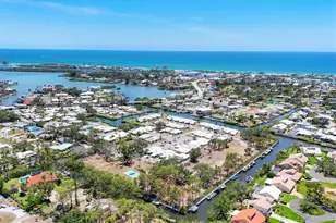 608 Fair Winds Dr, Nokomis, FL 34275 - Photo 51