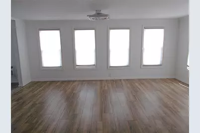 373 Longwood Drive, Venice, FL 34285 - Photo 7