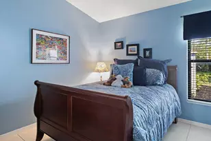 114 Southampton Pl N, Venice, FL 34293 - Photo 15