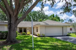 114 Southampton Pl N, Venice, FL 34293 - Photo 1