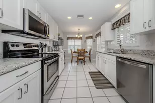 1531 Belfry Dr, Venice, FL 34292 - Photo 7