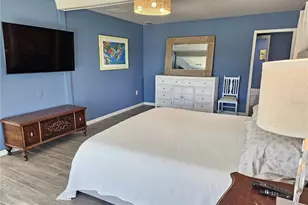 2353 Bal Harbour Dr, Venice, FL 34293 - Photo 21