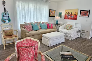 2353 Bal Harbour Dr, Venice, FL 34293 - Photo 5