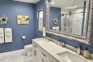 2353 Bal Harbour Dr, Venice, FL 34293 - Photo 25