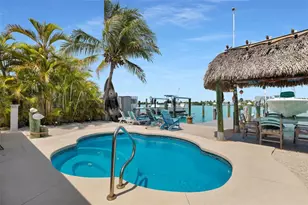 8 Sadowski Causeway, Key Colony Beach, FL 33051 - Photo 3