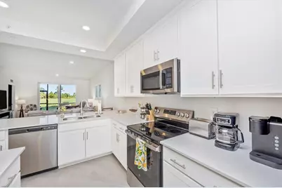 17595 Opal Sand Drive #105, Venice, FL 34293 - Photo 7