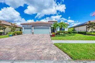 20235 Granlago Dr, Venice, FL 34293 - Photo 3