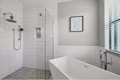 20235 Granlago Drive, Venice, FL 34293 - Photo 31