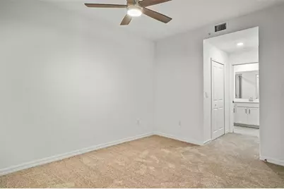 12140 Wellen Golf Street #202, Venice, FL 34293 - Photo 5