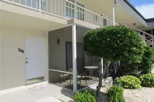 200 Park Blvd N, Venice, FL 34285 - Photo 1