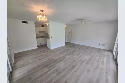 624 White Pine Tree Road #5, Venice, FL 34285 - Photo 3
