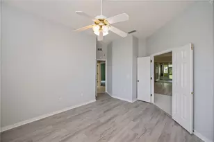 519 Catalina Isles Cir, Venice, FL 34292 - Photo 23
