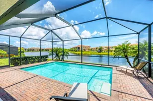 10061 Cozy Grv Dr, Venice, FL 34293 - Photo 13