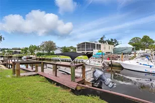 38 Plumosa Dr, Venice, FL 34285 - Photo 39