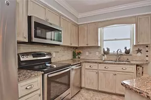 1198 Jamaica Rd, Venice, FL 34293 - Photo 15