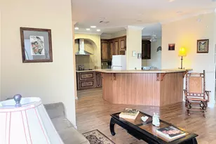 660 N Green Cir, Venice, FL 34285 - Photo 5