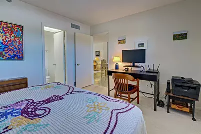 244 Saint Augustine Avenue #202, Venice, FL 34285 - Photo 25