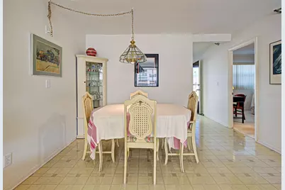 244 Saint Augustine Avenue #202, Venice, FL 34285 - Photo 9