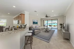 13270 Famiglia Dr, Venice, FL 34293 - Photo 9