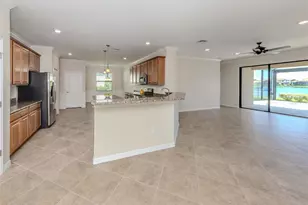 13270 Famiglia Dr, Venice, FL 34293 - Photo 15