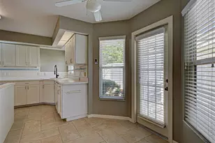 720 Brightside Crescent Dr, Venice, FL 34293 - Photo 17