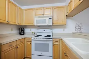 752 White Pine Tree Rd, Venice, FL 34285 - Photo 7