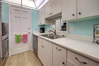 200 The Esplanade N #B19, Venice, FL 34285 - Photo 17