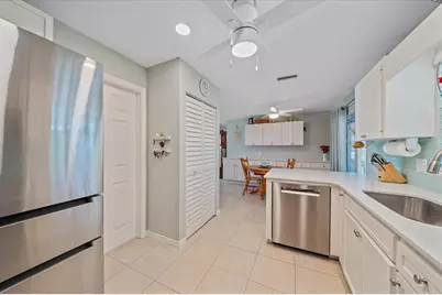 10341 Greenway Avenue, Englewood, FL 34224 - Photo 7