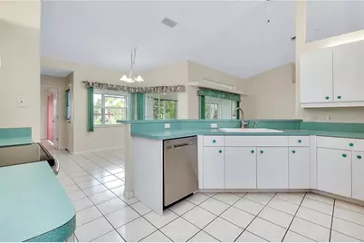 15140 Lyneburg Avenue, Port Charlotte, FL 33981 - Photo 15