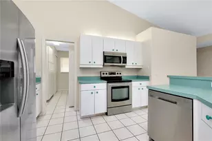 15140 Lyneburg Ave, Port Charlotte, FL 33981 - Photo 23