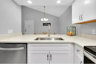 650 Bird Bay Drive E #203, Venice, FL 34285 - Photo 13