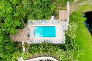 650 Bird Bay Dr E, Venice, FL 34285 - Photo 43