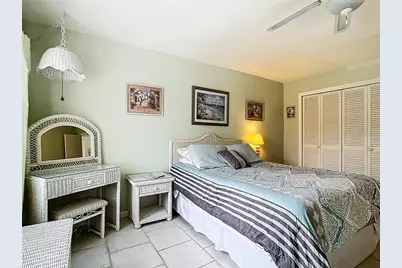 200 The Esplanade  N #B22, Venice, FL 34285 - Photo 13