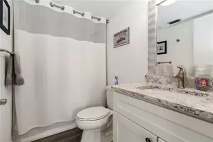 250 Santa Maria St, Venice, FL 34285 - Photo 17