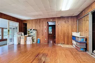 1740 Wisconsin Ln, Sarasota, FL 34239 - Photo 7