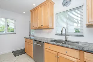 214 Fair Winds Dr, Nokomis, FL 34275 - Photo 25