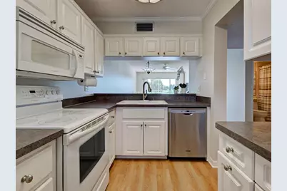 406 Cerromar Circle N #222, Venice, FL 34293 - Photo 9