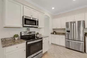 19353 Cruise Dr, Venice, FL 34292 - Photo 7