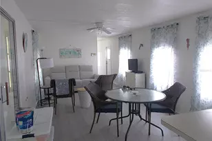 375 Longwood Dr, Venice, FL 34285 - Photo 5