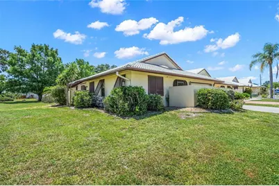 98 Drifting Sands Drive, Venice, FL 34293 - Photo 1