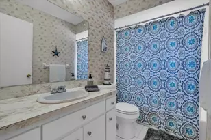 3816 Royal Palm Dr, Bradenton, FL 34210 - Photo 27