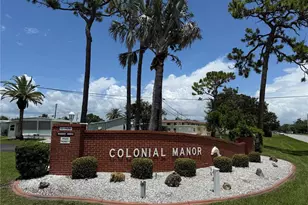 231 Inner Dr E, Venice, FL 34285 - Photo 1