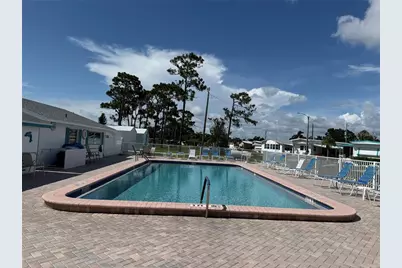 231 Inner Drive E, Venice, FL 34285 - Photo 5